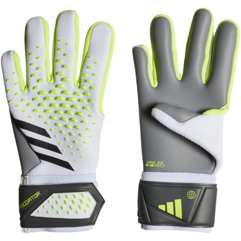 Goalkeeper gloves adidas Preda..