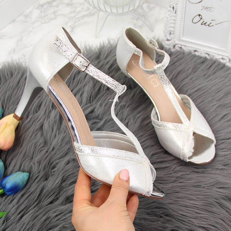 Elegant open toe silver sandal..