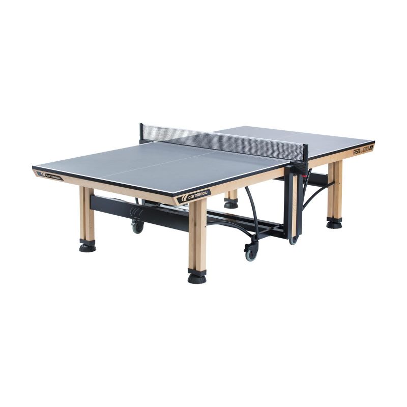 Table tennis table Cornilleau ..