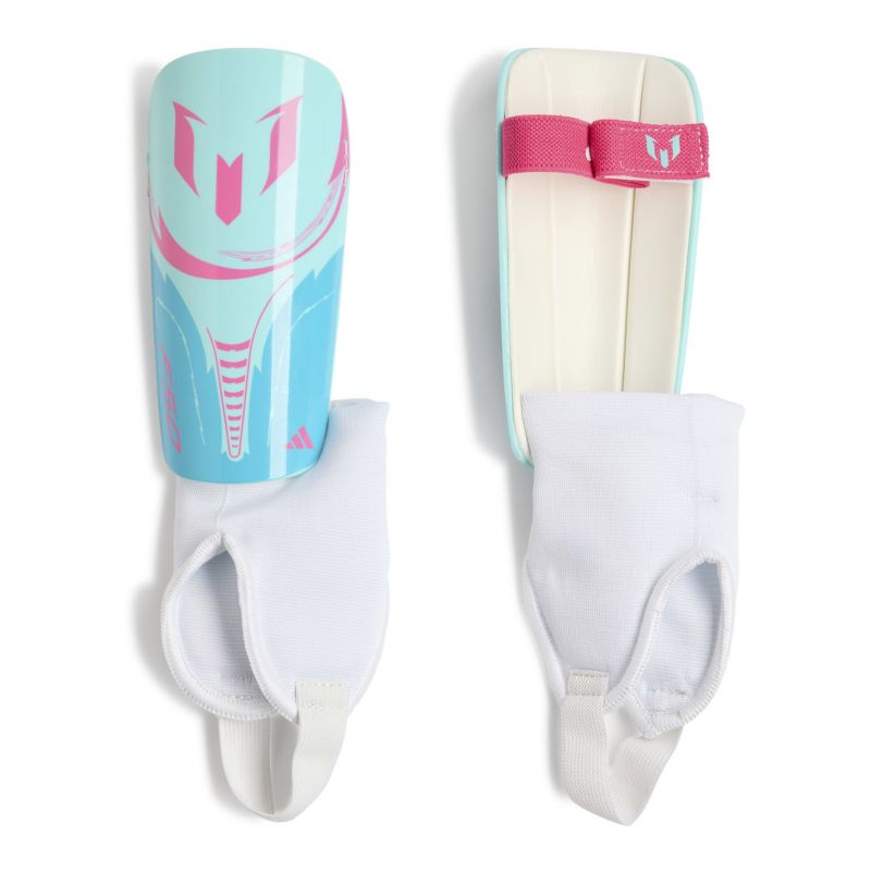 Football shin guards adidas Me..