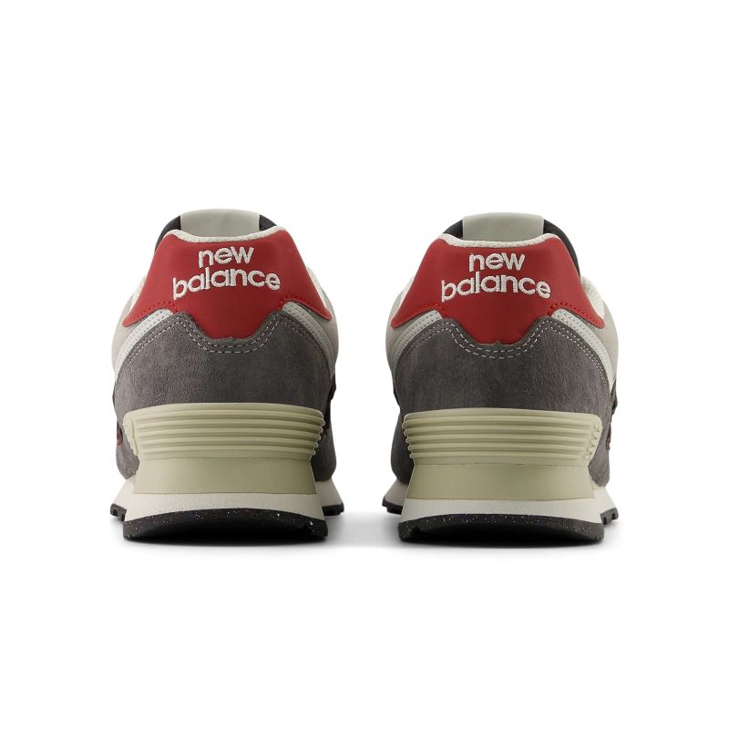 New Balance Sneakers lifestyle