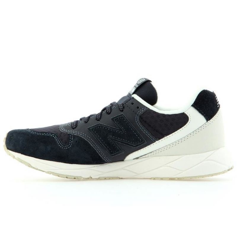 New Balance Scarpe