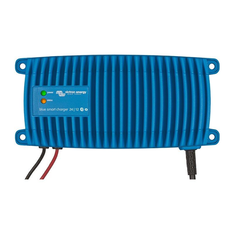 Blue IP67 Smart Charger 24/12 (1)