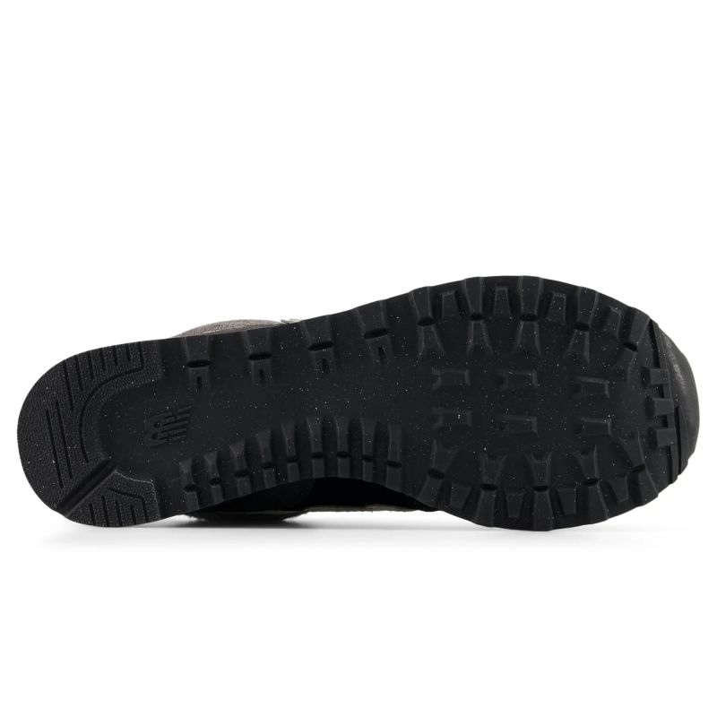 New Balance Sneakers lifestyle