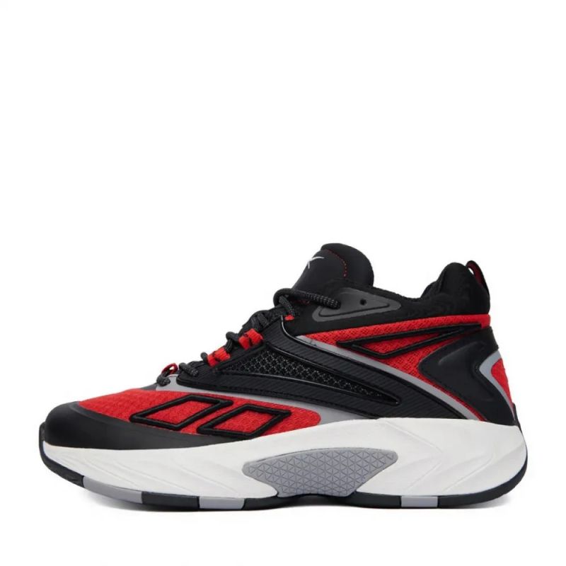 Reebok Sneakers verse