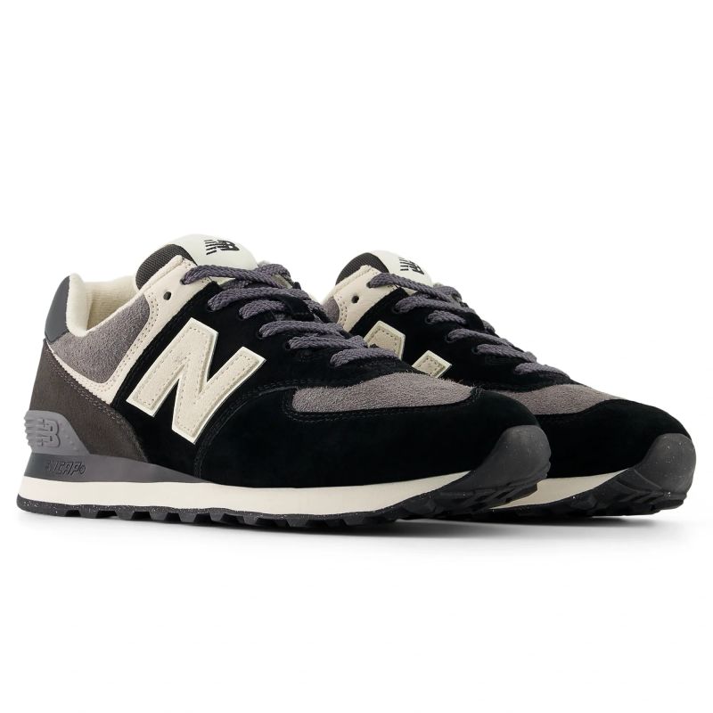 New Balance Sneakers lifestyle