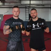 DBX Bushido Guanti MMA Sparring Warrior LegacySeries