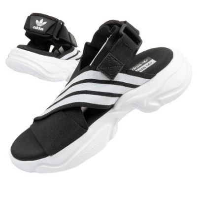 adidas Sandali Magmur