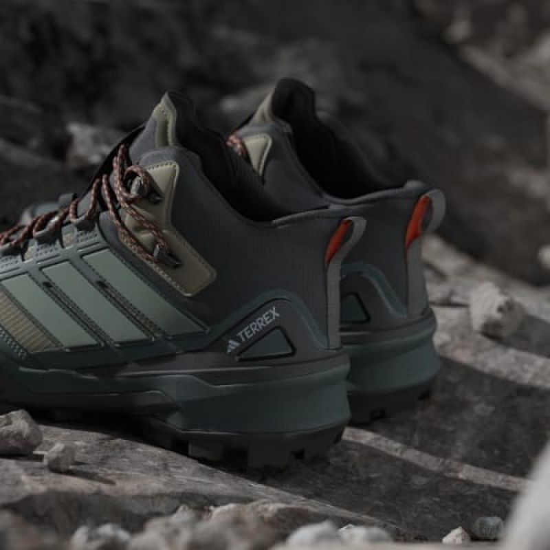adidas Stivali High-top hiking adidas terrex Skychaser Mid GTX olistr/silgrn/cblack