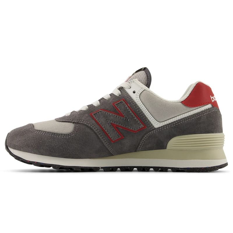 New Balance Sneakers lifestyle