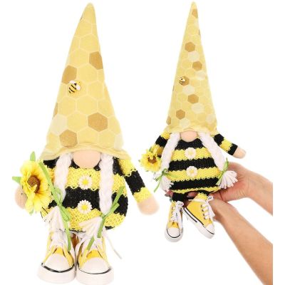 Saska Garden Sneakers gnome bee in spring decoration