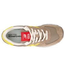 New Balance Sneakers lifestyle
