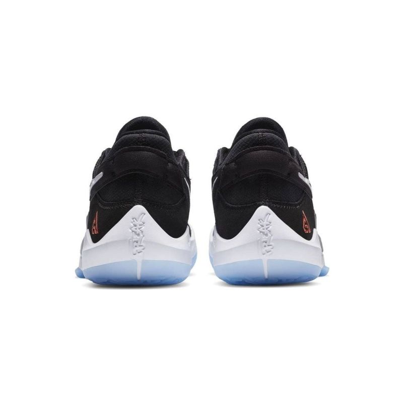 Nike Scarpe Zoom Freak Giannis Antetokounmpo Basketball