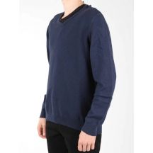 Lee Maglione V-Neck Knit