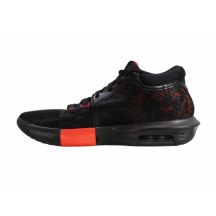 Nike Scarpe LeBron Witness Basketball