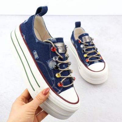 Goe Sneakers