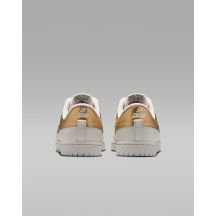 Nike Scarpe wmns AIR jordan skyline LOW LE