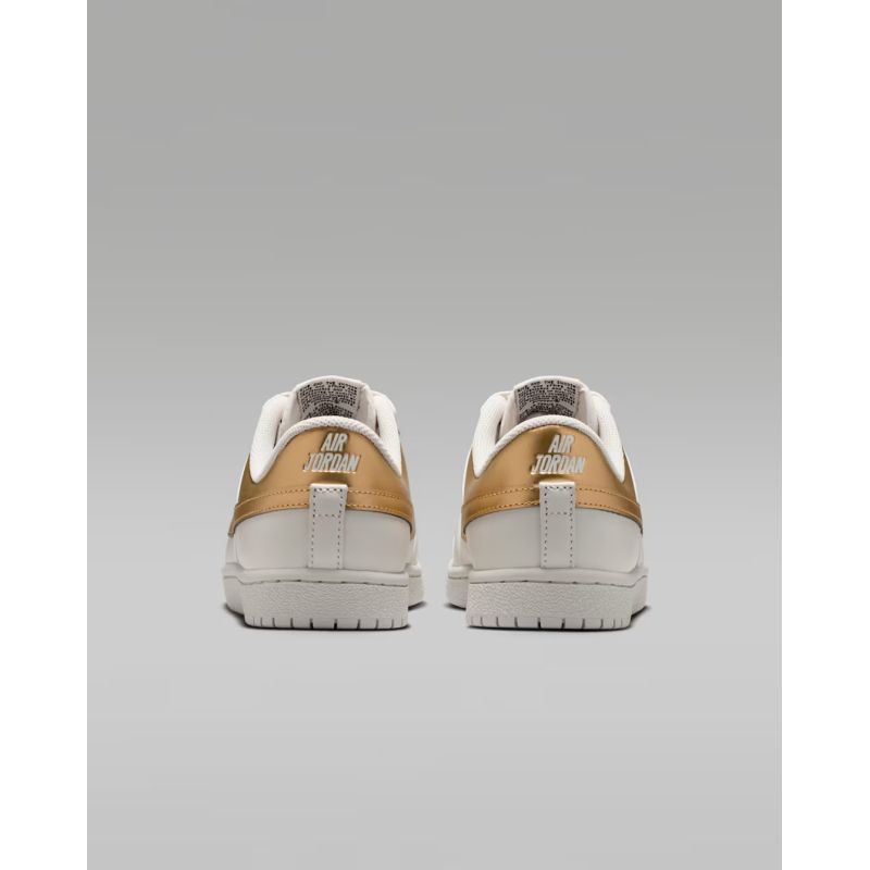 Nike Scarpe wmns AIR jordan skyline LOW LE