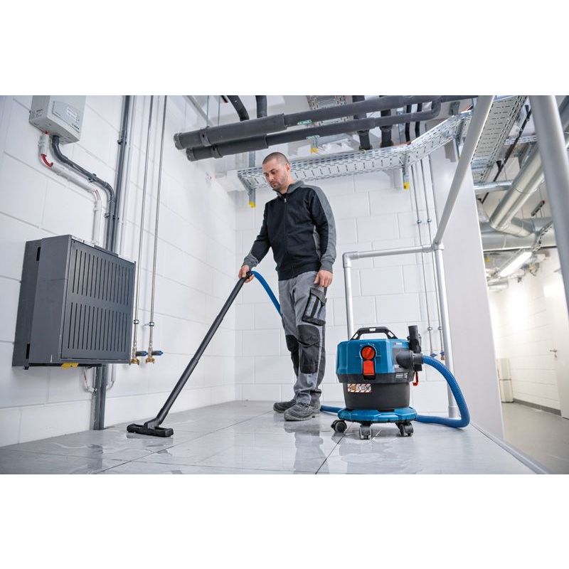 Bosch GAS 18V-12 MC Professional 12 l Vacuum Cylinder Dry and Wet Combi