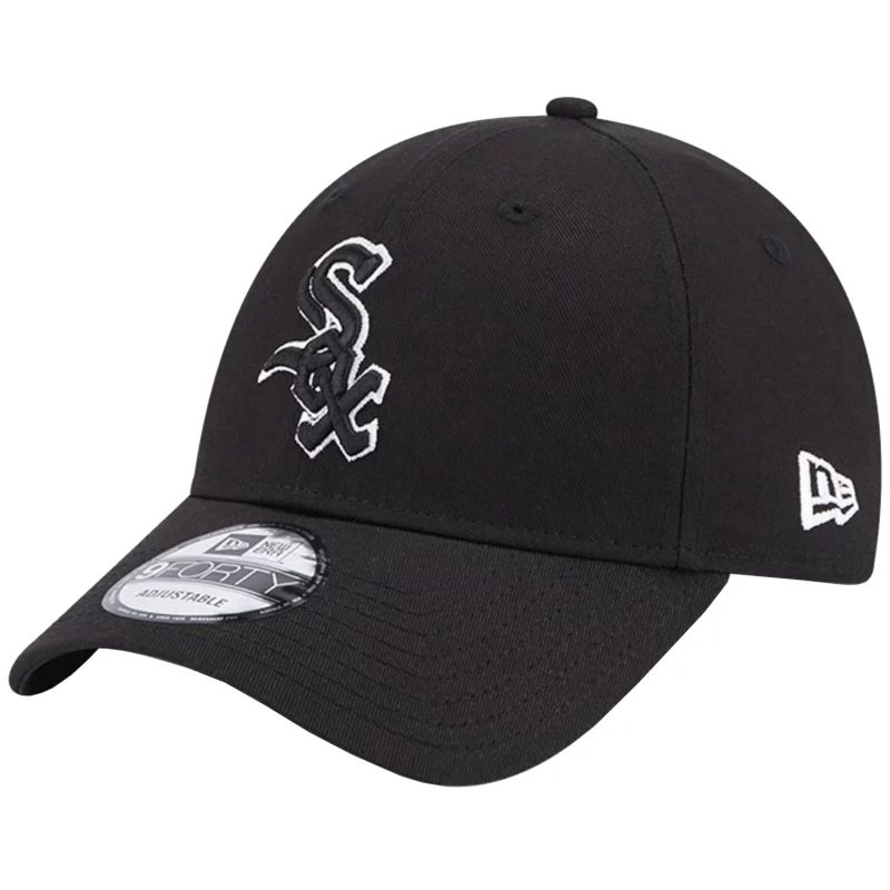 New Era Team Outline 9FORTY Ch..