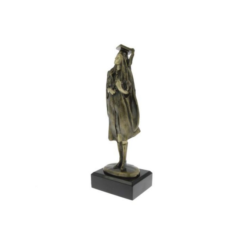 Tryumf „Female Graduate“ Trophy