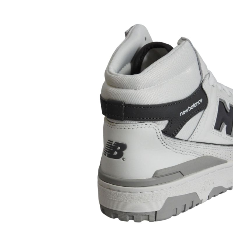 New Balance Sneakers sports