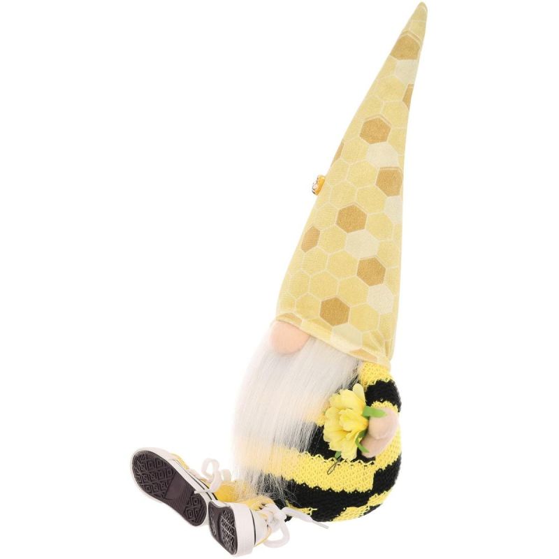 Saska Garden Sneakers snow gnome sitting drone in spring decoration