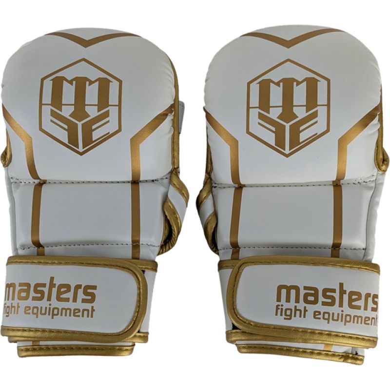 Rental of a 7.5 m x 7.5 m x 1.00 m tournament ring with a 6.10 m x 6.10 m fighting area