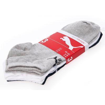 Puma Sneakers pairs/