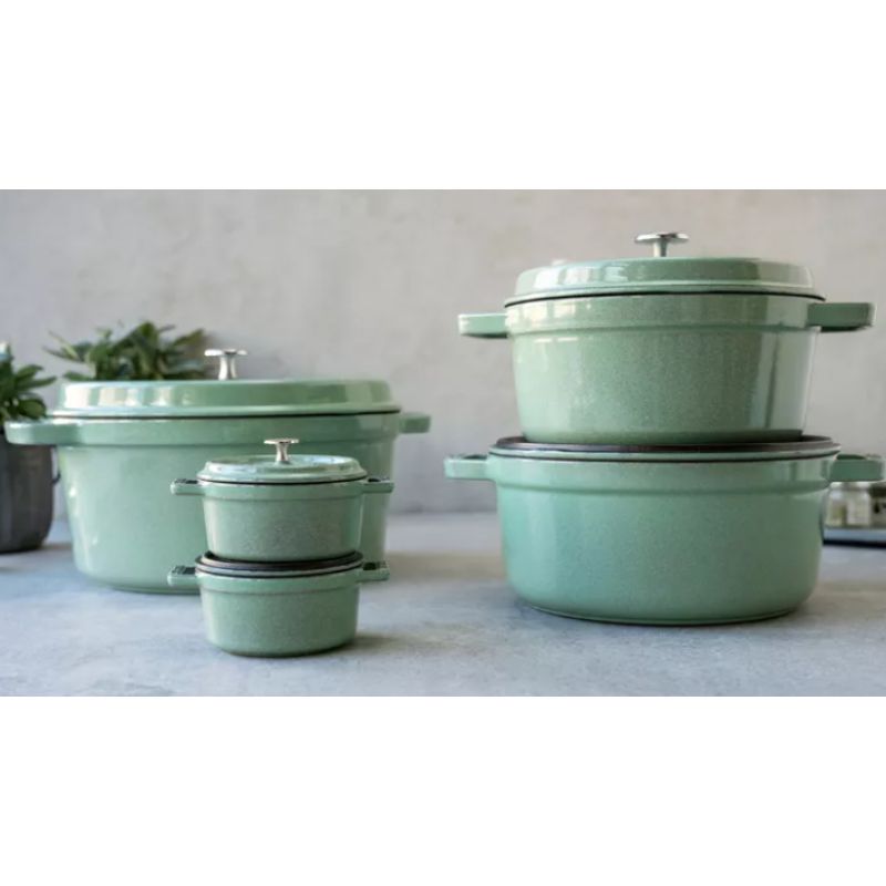 STAUB 40508-707-0 round cast iron pot - mint 6.7 ltr