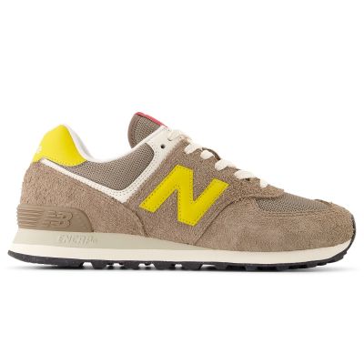 New Balance Sneakers lifestyle